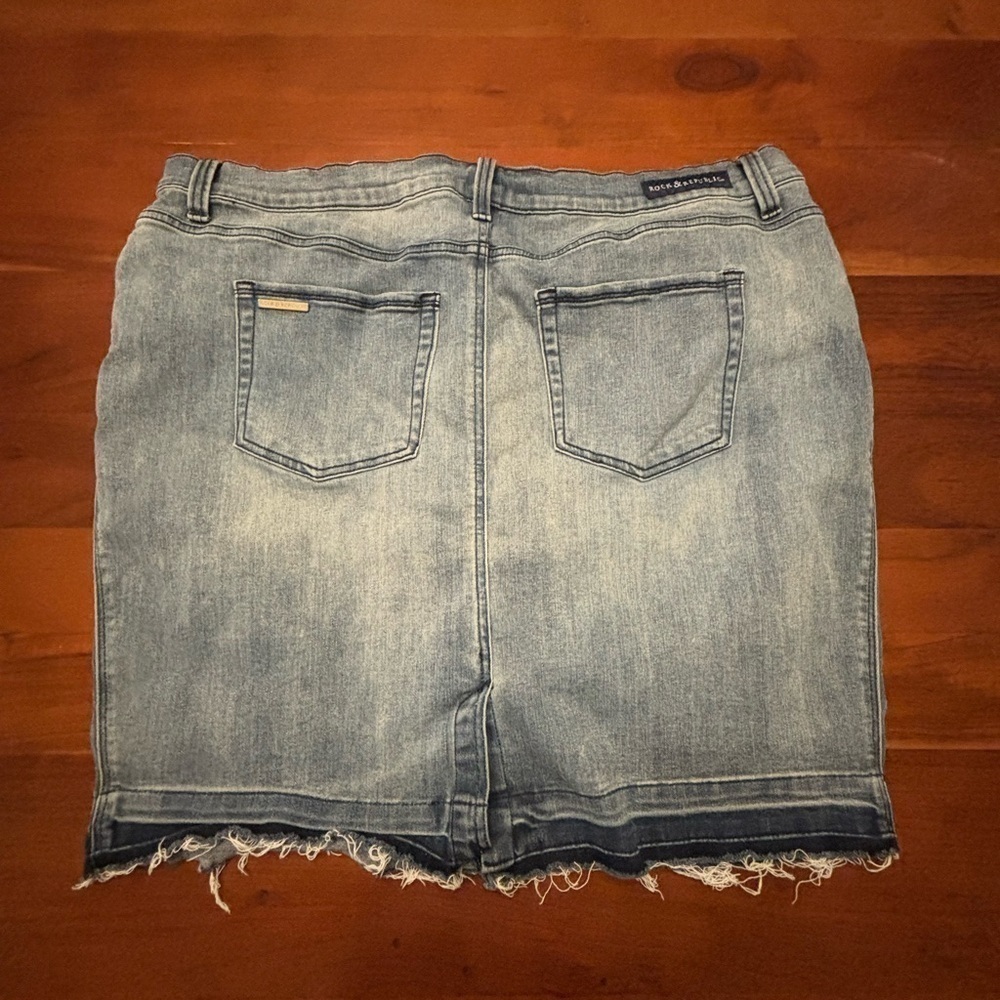 Rock & Republic Khloe Jean Skirt - Picture 2 of 9